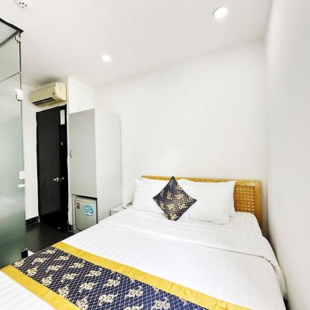 K&T Hotel - San Bay Tan Son Nhat Ho Chi Minh-staden Exteriör bild