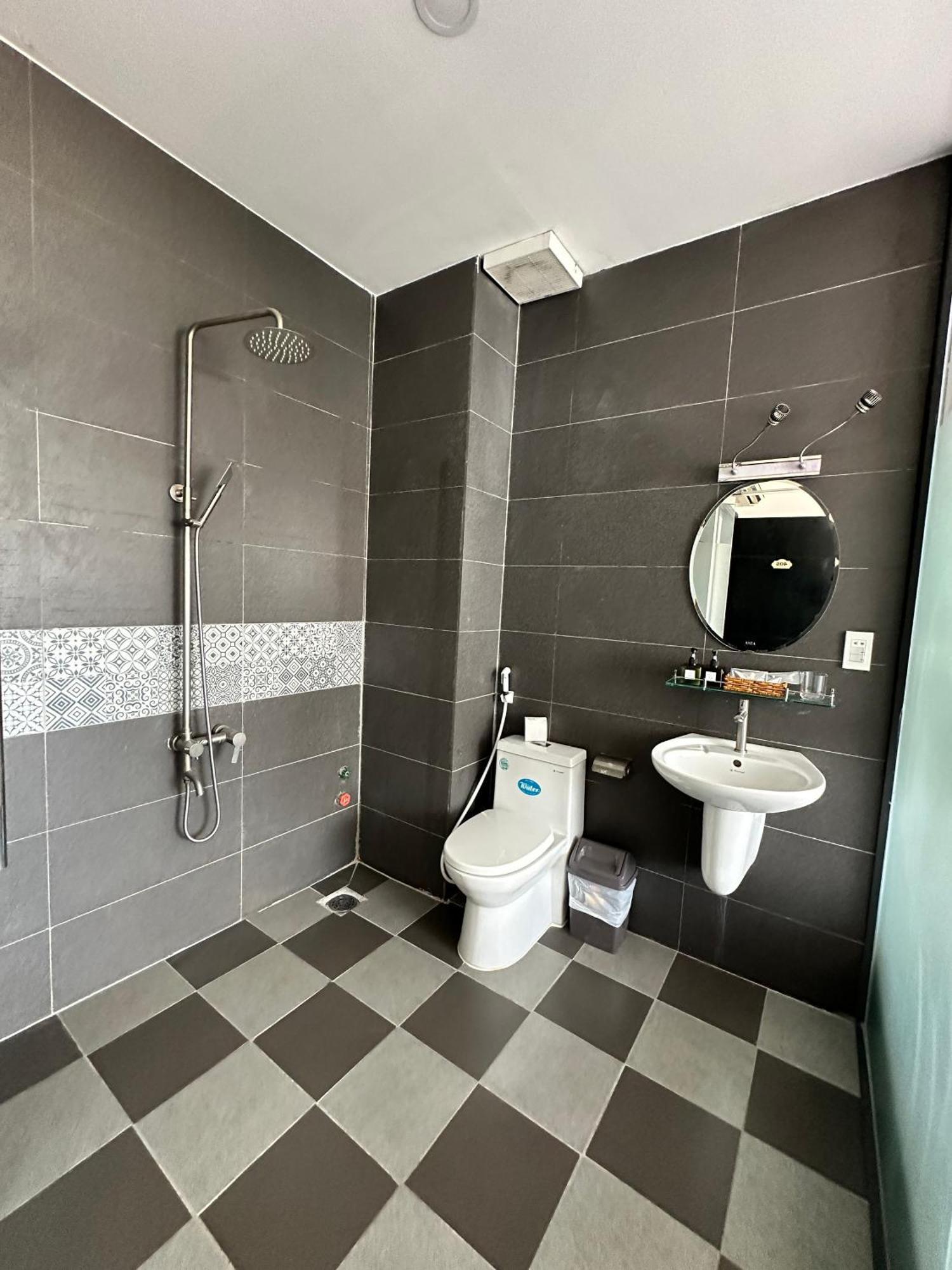 K&T Hotel - San Bay Tan Son Nhat Ho Chi Minh-staden Exteriör bild