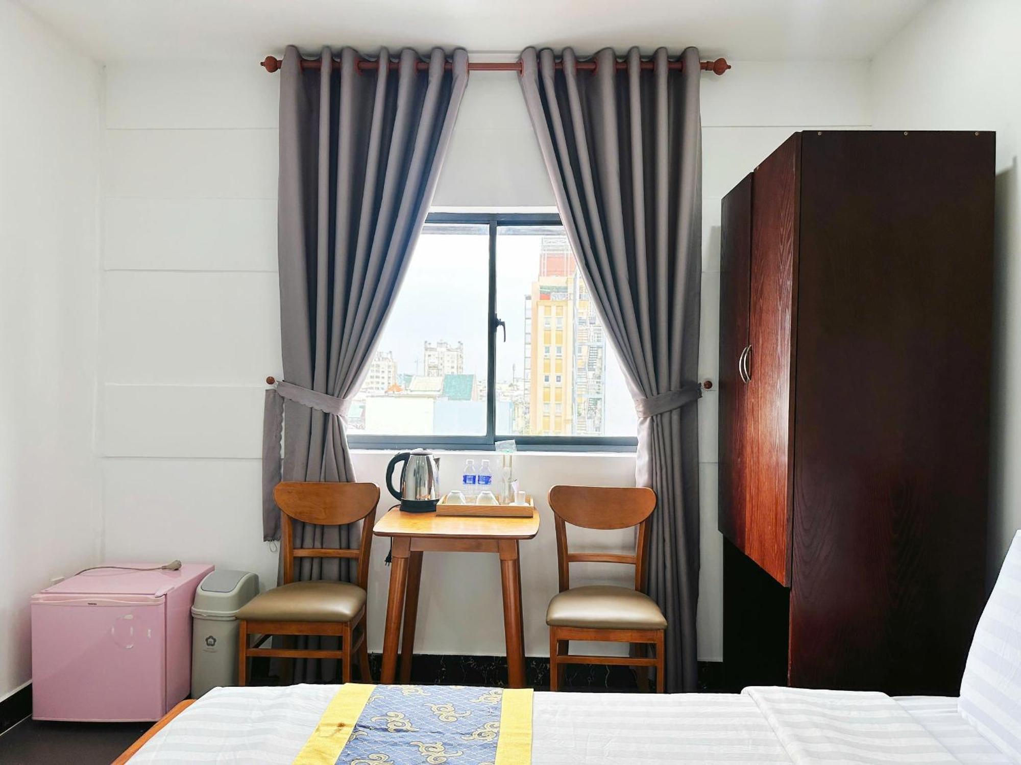 K&T Hotel - San Bay Tan Son Nhat Ho Chi Minh-staden Exteriör bild