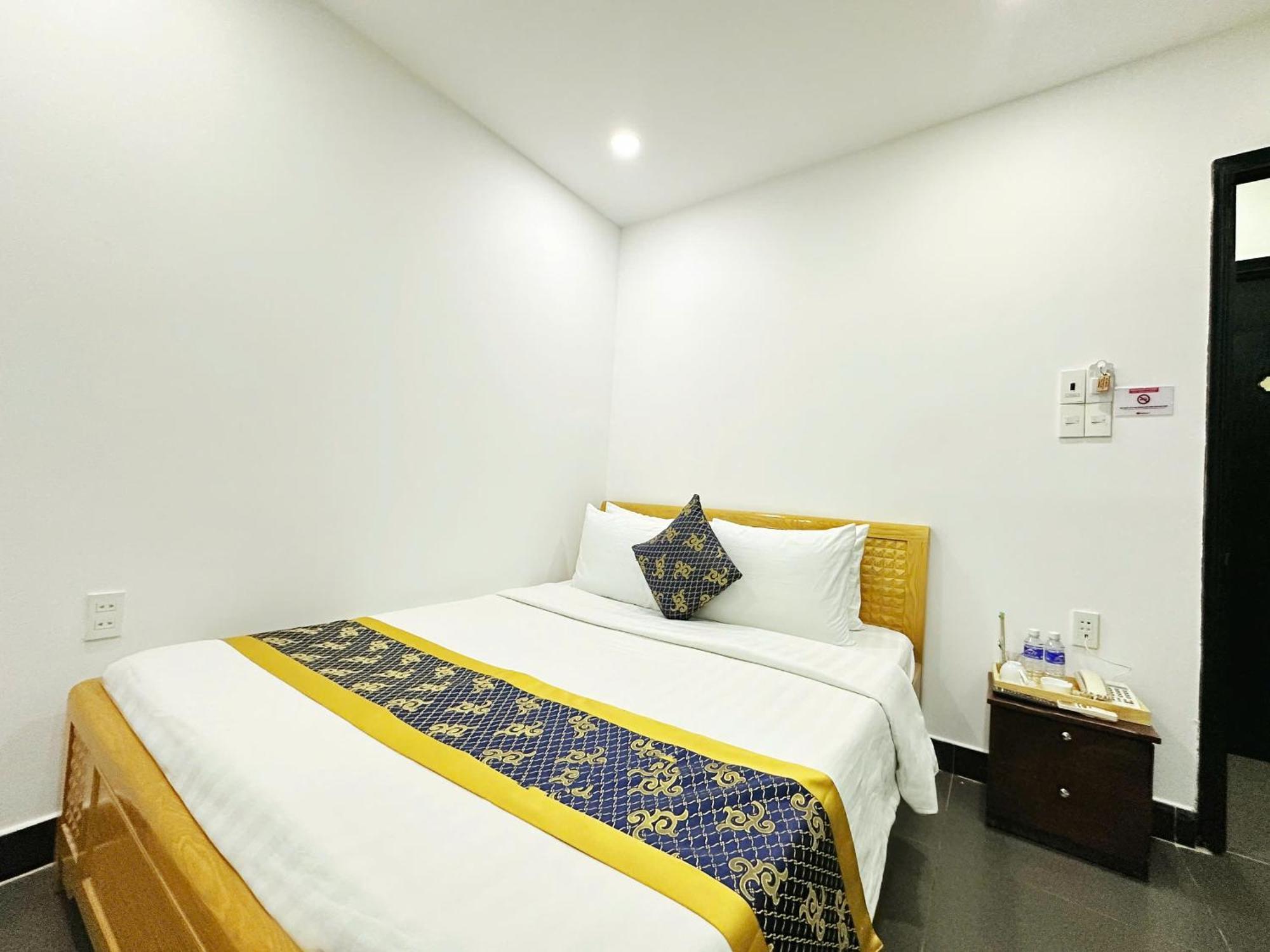 K&T Hotel - San Bay Tan Son Nhat Ho Chi Minh-staden Exteriör bild